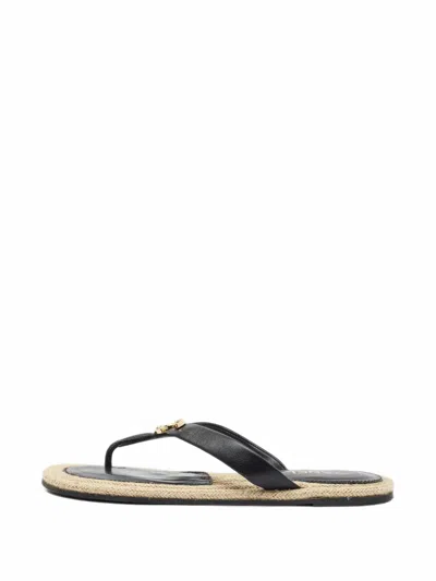 Pre-owned Chanel Cc Thong Sandals In Black