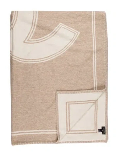 Pre-owned Chanel Cc Throw Blanket In Neutral