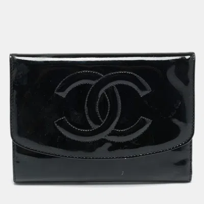 Pre-owned Chanel Cc Timeless Black Patent Leather Trifold Wallet