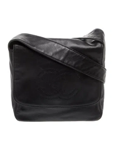 Pre-owned Chanel Cc Timeless Messenger Bag In Black