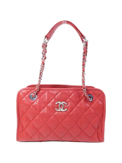 Pre-owned Chanel Cc Turn-lock Matelassé Shoulder Bag In Red