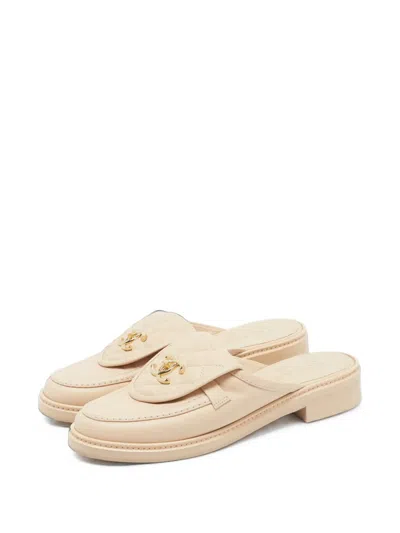 Pre-owned Chanel Cc Turnlock Quilted Mules In Neutrals
