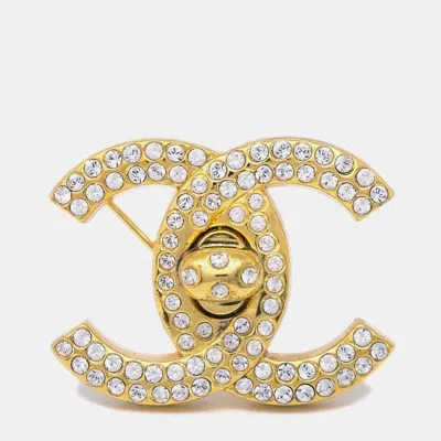 Pre-owned Chanel Cc Turnlock Rhinestone Charm Brooch Pin Gold