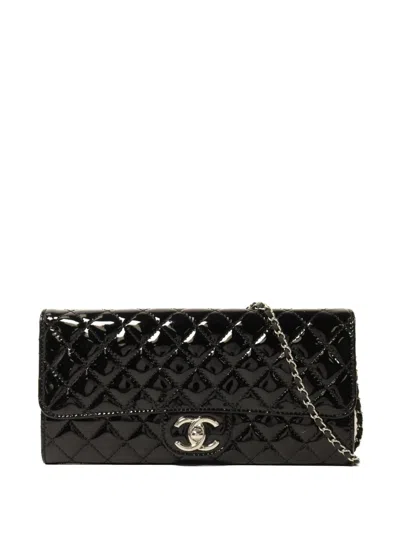 Pre-owned Chanel Cc Turn-lock Shoulder Bag In Black
