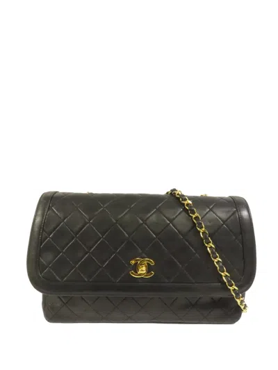 Pre-owned Chanel Cc Turn-lock Shoulder Bag In Black