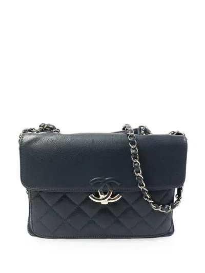Pre-owned Chanel Cc Turn-lock Shoulder Bag In Blue
