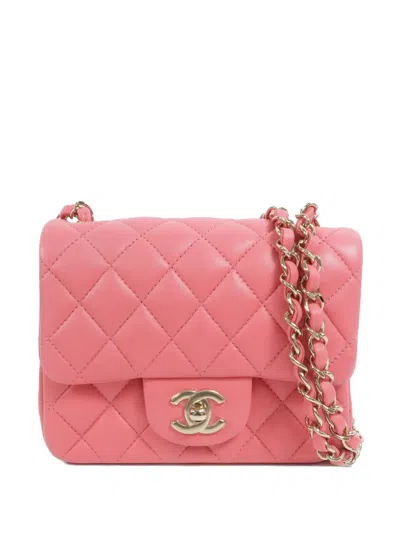 Chanel Cc Turn-lock Shoulder Bag In Pink