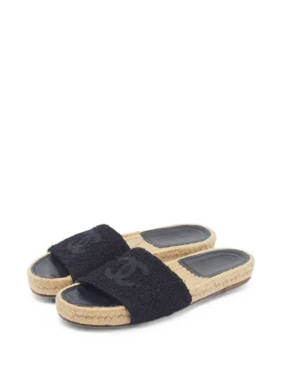 Pre-owned Chanel Cc Tweed Espadrilles In Black