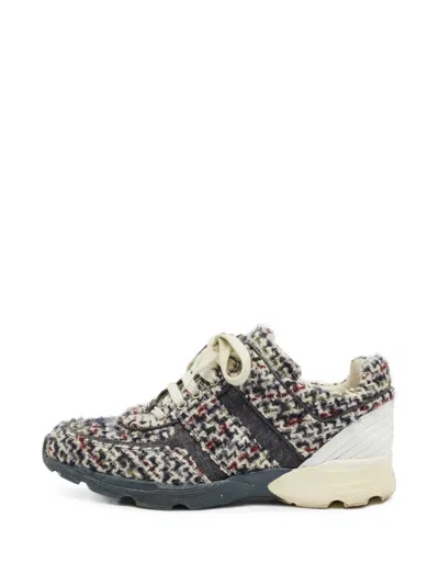Pre-owned Chanel Cc Tweed Sneakers In Black
