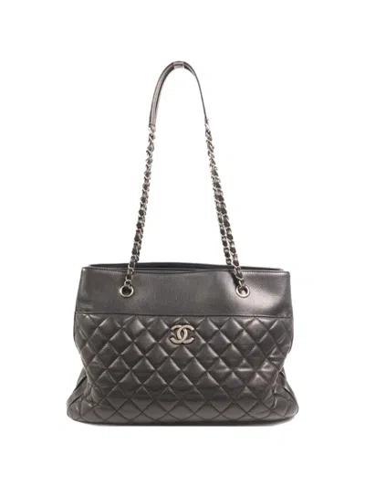 Pre-owned Chanel Cc Urban Companion Shoulder Bag In Black