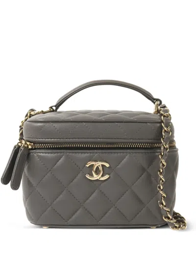 Pre-owned Chanel Cc Vanity Case Tote Bag In Gray