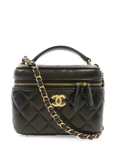 Pre-owned Chanel Cc Vanity Case Wash Bag In Black