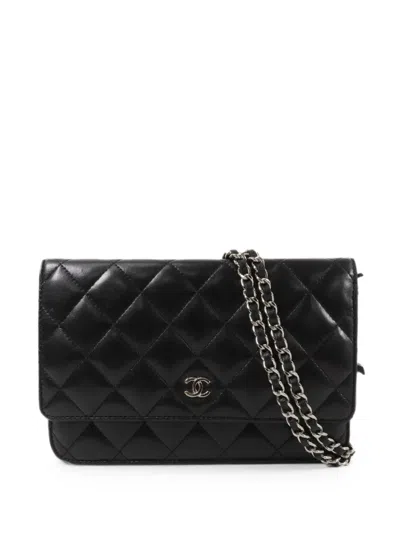 Pre-owned Chanel Cc Wallet On Chain Shoulder Bag In Black