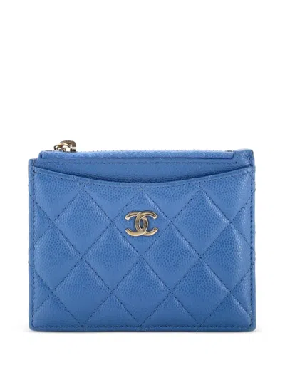 Pre-owned Chanel Cc Zip Quilted Caviar Card Holder In Blue