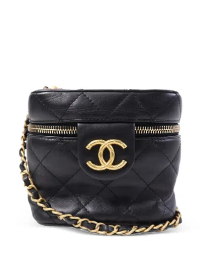 Pre-owned Chanel Cc-detail Shoulder Bag In Black