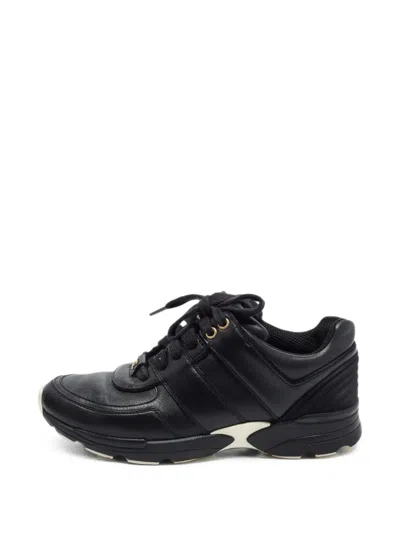 Pre-owned Chanel Cc-detail Sneakers In Black