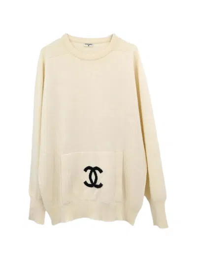 Pre-owned Chanel Cc-interlocking Patch Pocket Sweater In White