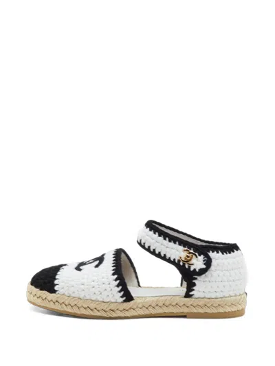 Pre-owned Chanel Cc-logo Espadrilles In White