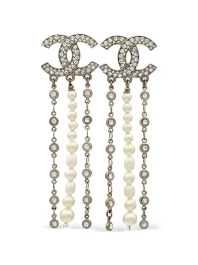 Pre-owned Chanel Cc-logo Faux-pearl Drop Earrings In Silver