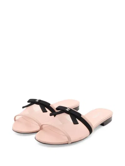 Pre-owned Chanel Cc-logo Flat Sandals In Pink