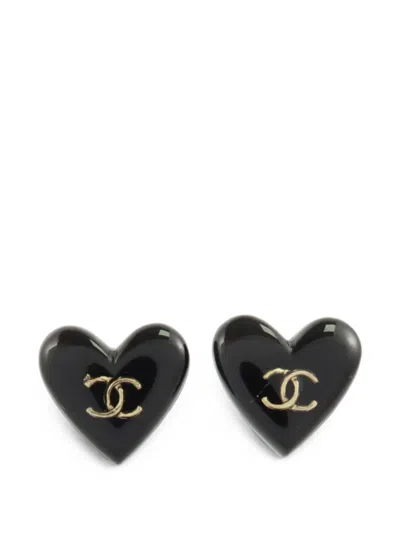 Pre-owned Chanel Cc-logo Heart-shape Earrings In Black