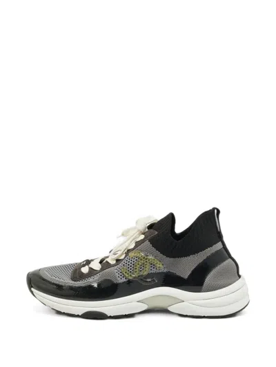 Pre-owned Chanel Cc-logo Knitted Low-top Sneakers In Black