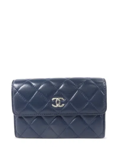 Pre-owned Chanel Cc-logo Quilted Wallet In Blue