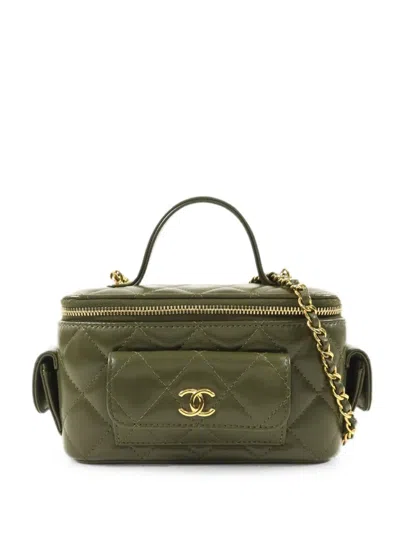 Pre-owned Chanel Cc-logo Tote Bag In Green