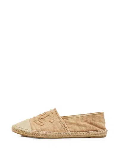 Pre-owned Chanel Cc-motif Espadrilles In Neutral