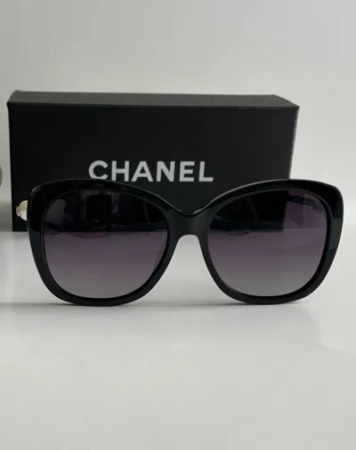 Pre-owned Chanel Ch5339h Sunglasses - Black & Silver With Pearl & Gray Lens