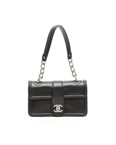 Pre-owned Chanel Chain Flap Bag In Black