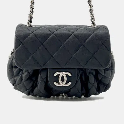 Pre-owned Chanel Chain Shoulder Bag Coco Mark Matelasse Around Lambskin Black