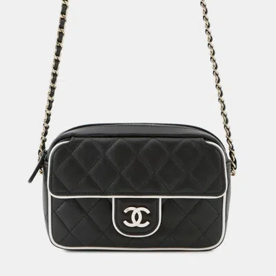 Pre-owned Chanel Chain Shoulder Bag Matelasse Coco Mark Clutch Lambskin Black And White