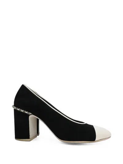 Pre-owned Chanel Chain-accent Cap-toe Pumps In Black