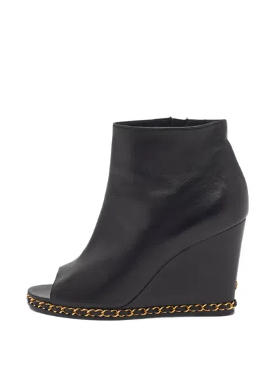 Pre-owned Chanel Chain-link Wedge Ankle Boots In Black