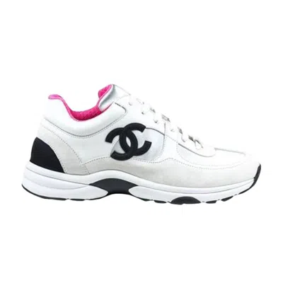 Pre-owned Chanel Wmns Logo Sneaker | White | Women's Size 36