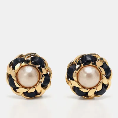 Pre-owned Chanel Chanle Gold/black Faux Pearl And Leather Chain Iconic Clip On Earrings