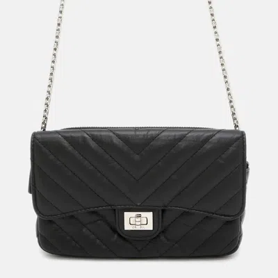 Pre-owned Chanel Chevron 2.55 Chain Shoulderpouch Black Lambskin