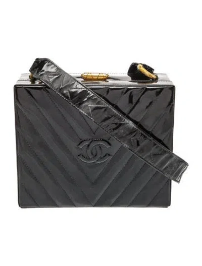 Pre-owned Chanel Chevron Cc Box Bag In Black