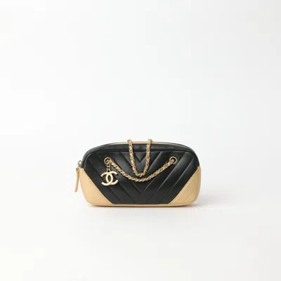 Pre-owned Chanel Chevron Charm Camera Bag