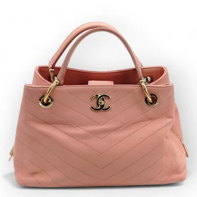 Pre-owned Chanel Chevron Chic Shopping Tote - '10s In Pink