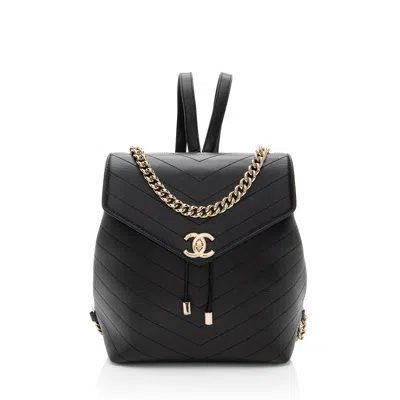 Pre-owned Chanel Chevron Grained Calfskin Cc Backpack In Black