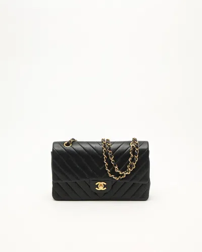 Pre-owned Chanel Chevron Medium Double Flap Bag
