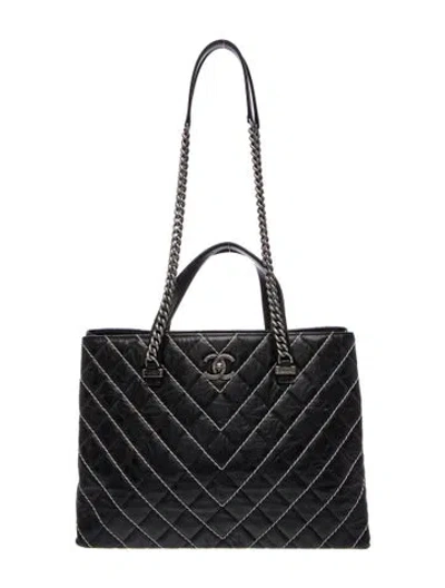 Pre-owned Chanel Chevron Shopping Tote In Black
