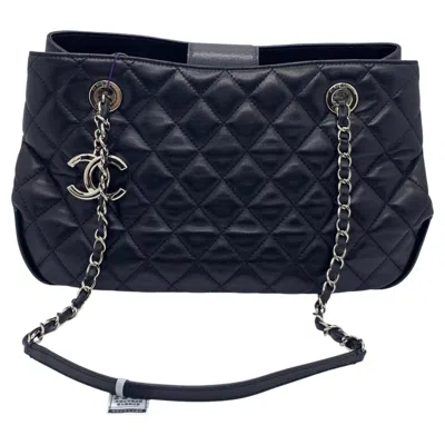 Pre-owned Chanel Chic And Soft Black Quilted Lambskin Silver Hardware Shopping Tote