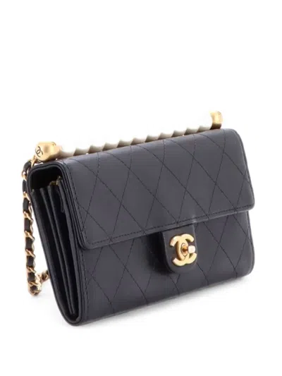 Pre-owned Chanel Chic Pearls Clutch With Chain Quilted Goatskin Crossbody Bag In Black
