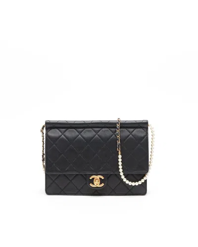 Pre-owned Chanel Chic Pearls Flap Bag