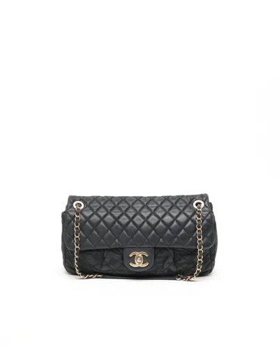 Pre-owned Chanel Chic Quilt Single Flap Bag In Black