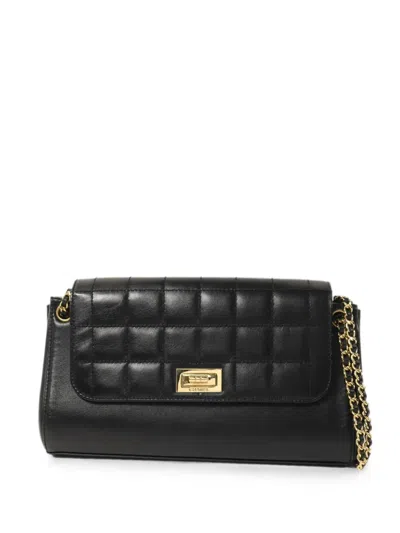 Pre-owned Chanel Chocobar Flap Shoulder Bag In Black