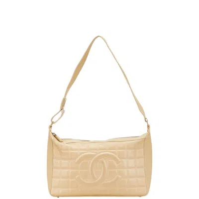 Pre-owned Chanel Chocolate Bar Leather Shoulder Bag () In Sand